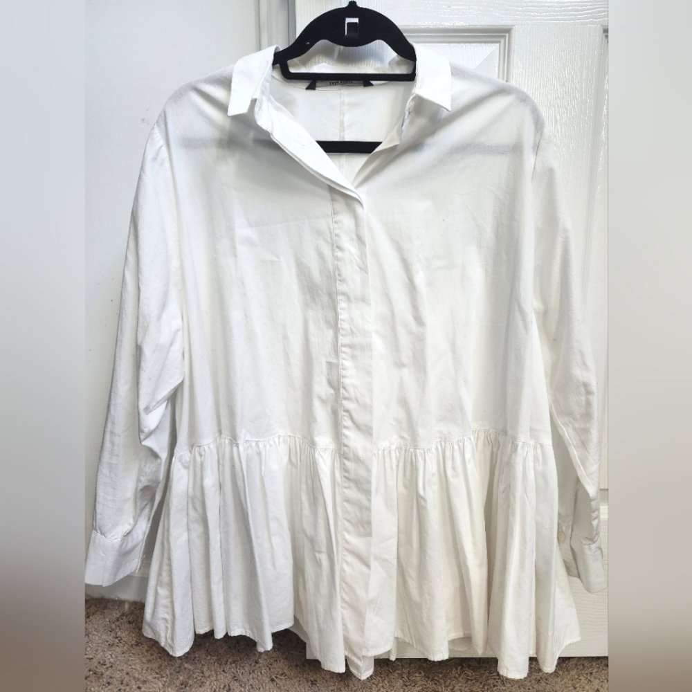 Zara Long Sleeve Peplum Blouse Button Down in White